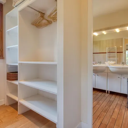 Villa La Lisiere Des Pins - Lca380 By Interhome