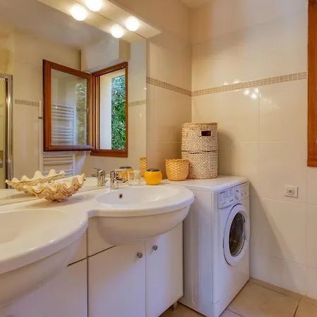 La Lisiere Des Pins - Lca380 By Interhome